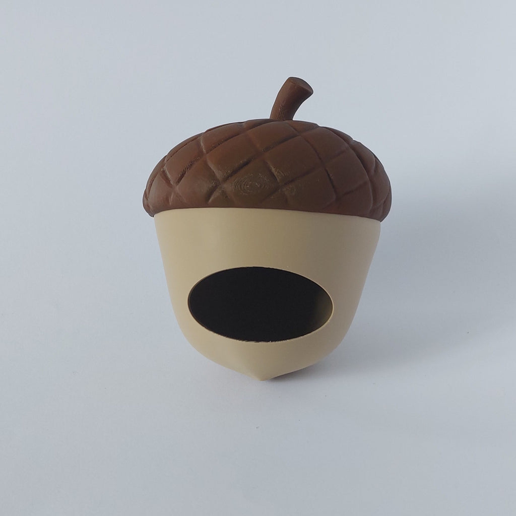 Acorn mounted hay holder