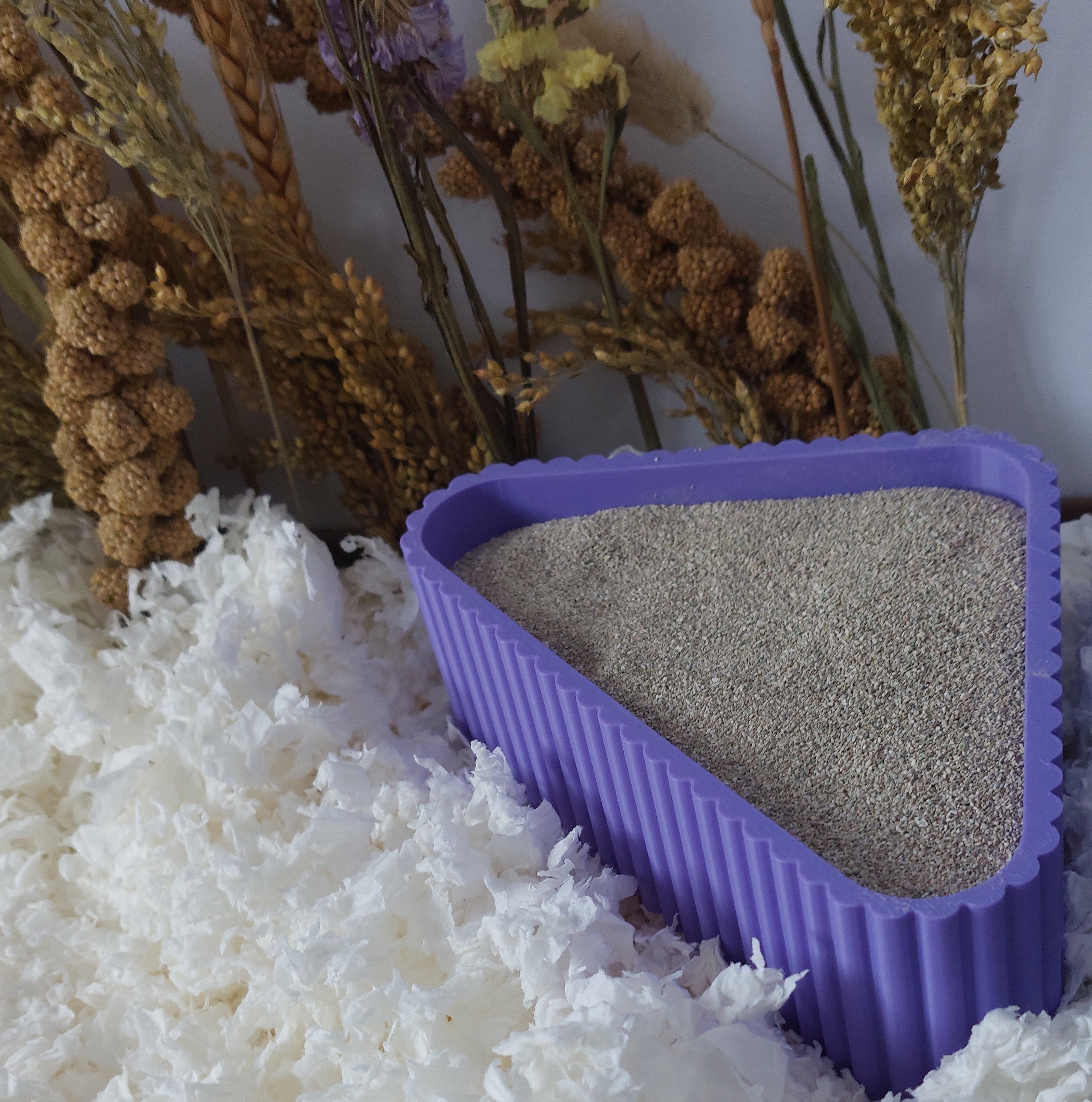 Hamster corner dig box
