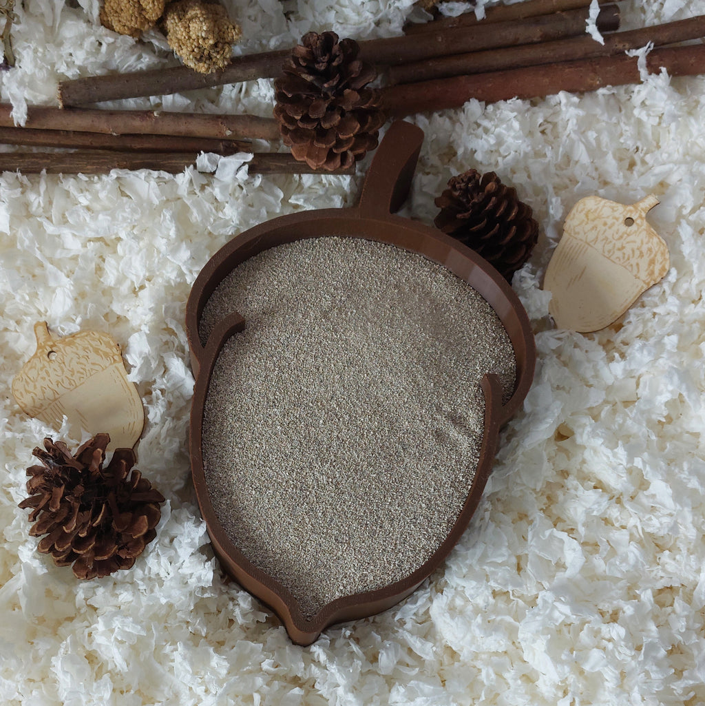 Hamster acorn dig box