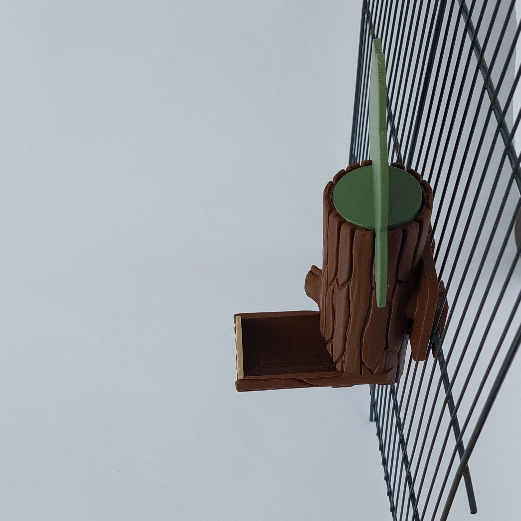 Rat tree feeder