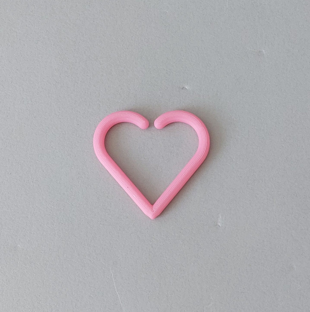 Multi-shaped c-clips hanging hooks