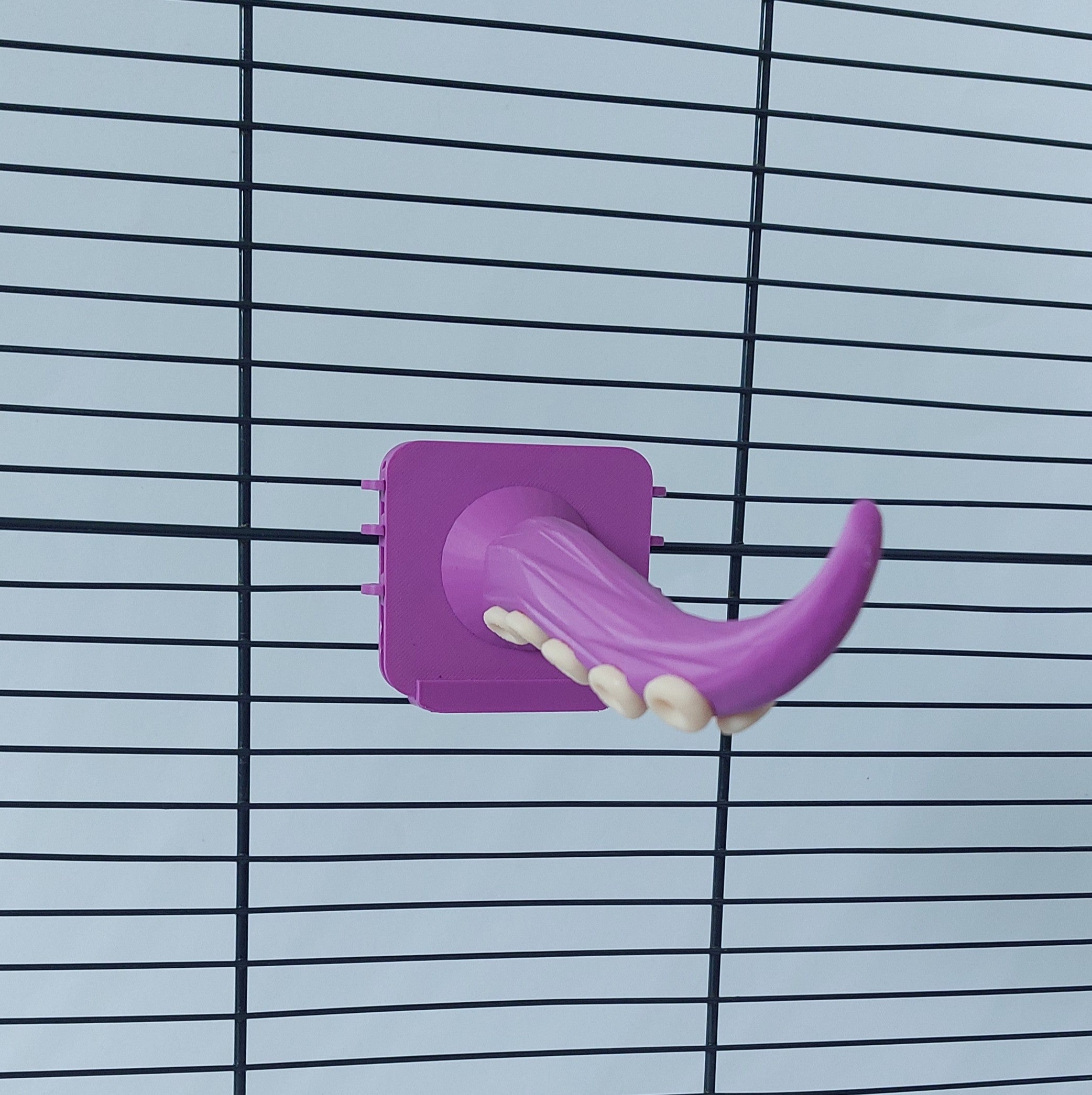 Tentacle perch