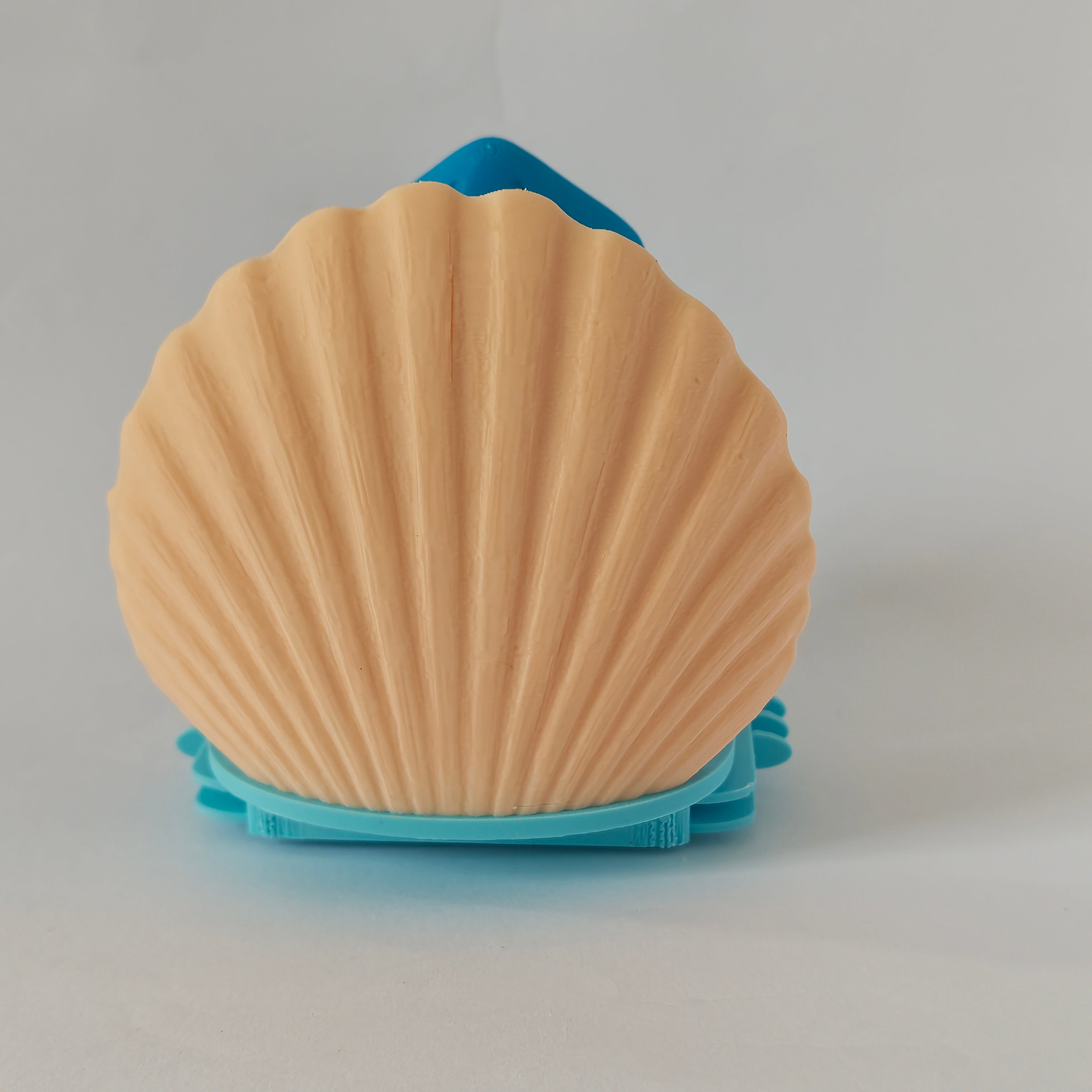 Squid foraging toy