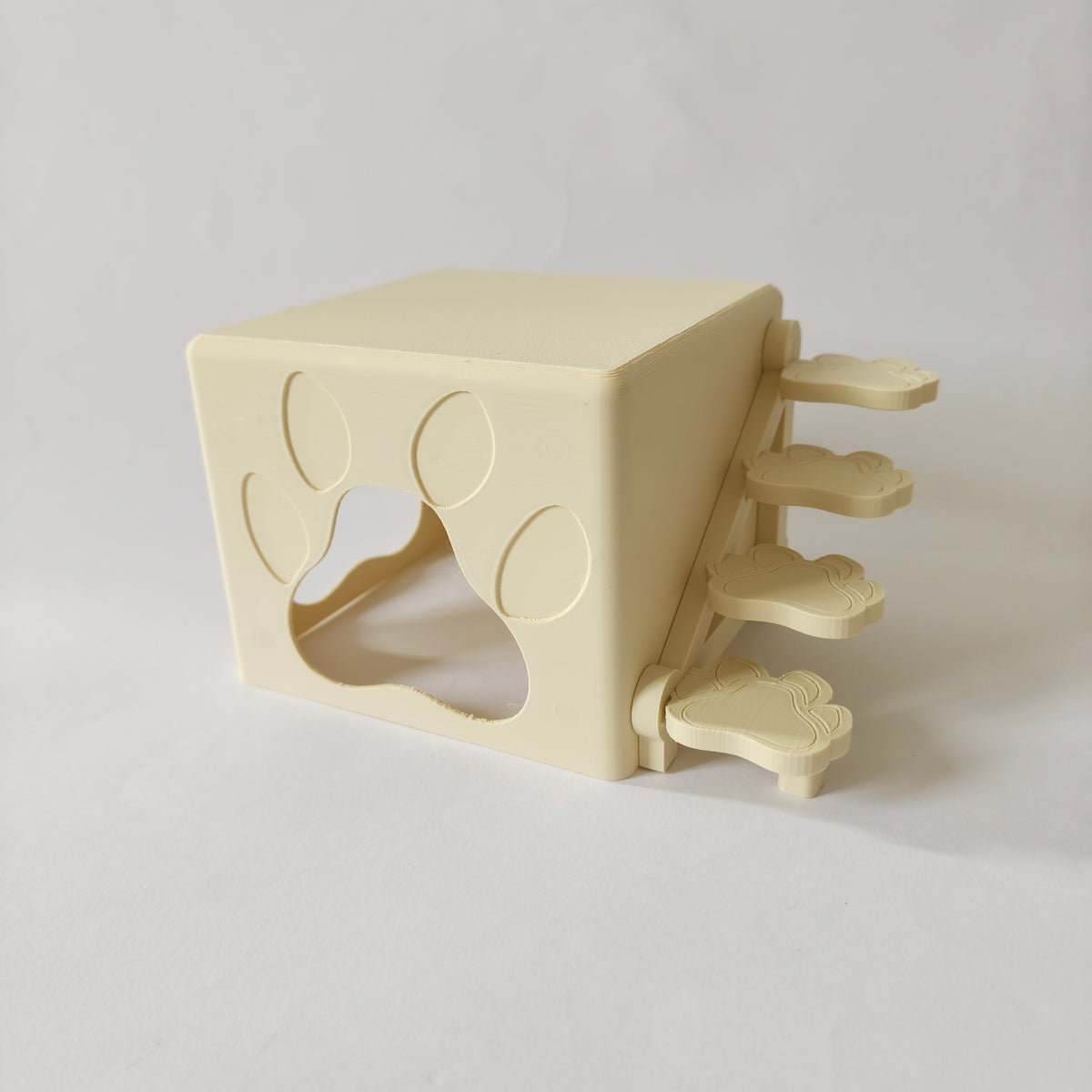 Modular chamber hide