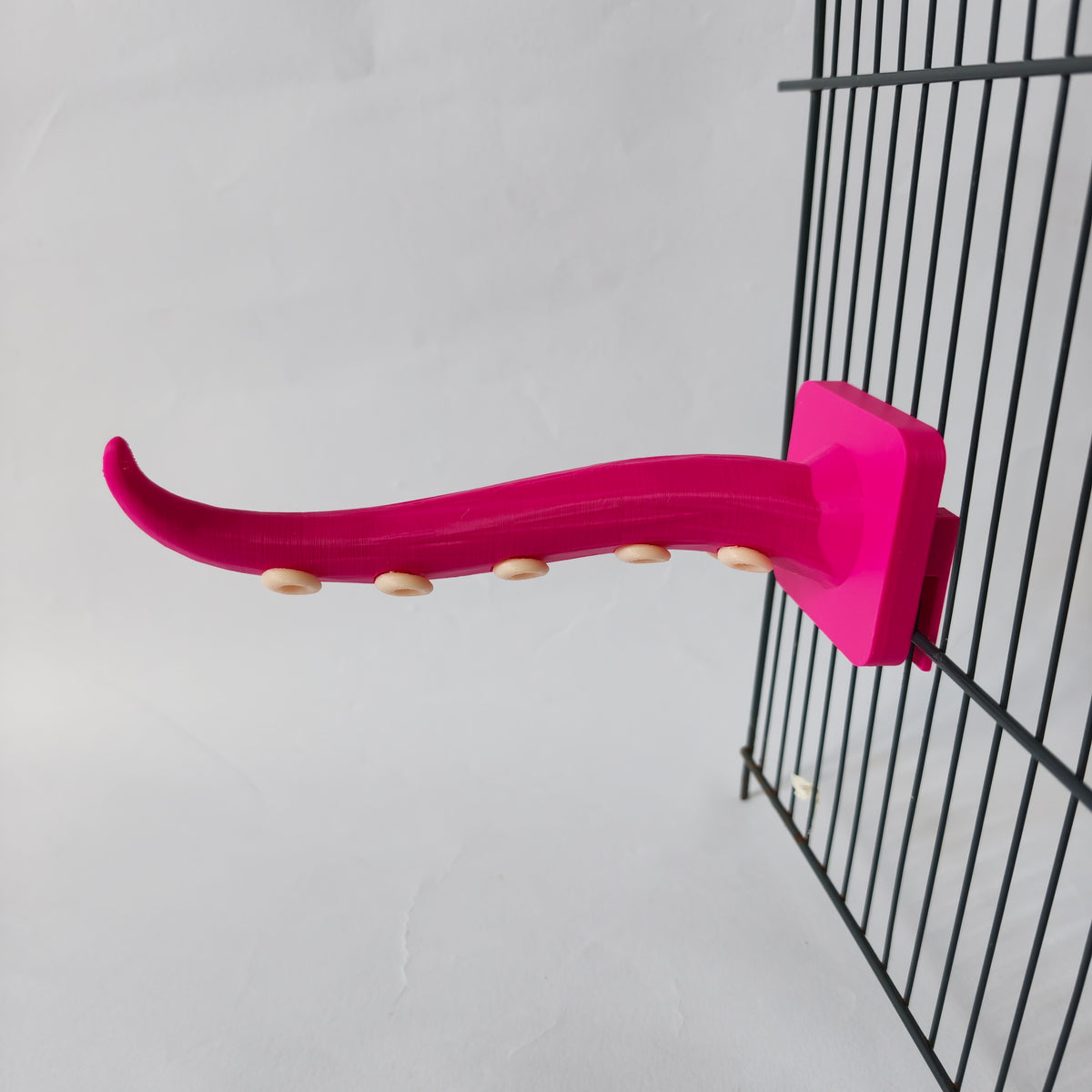 Tentacle perch