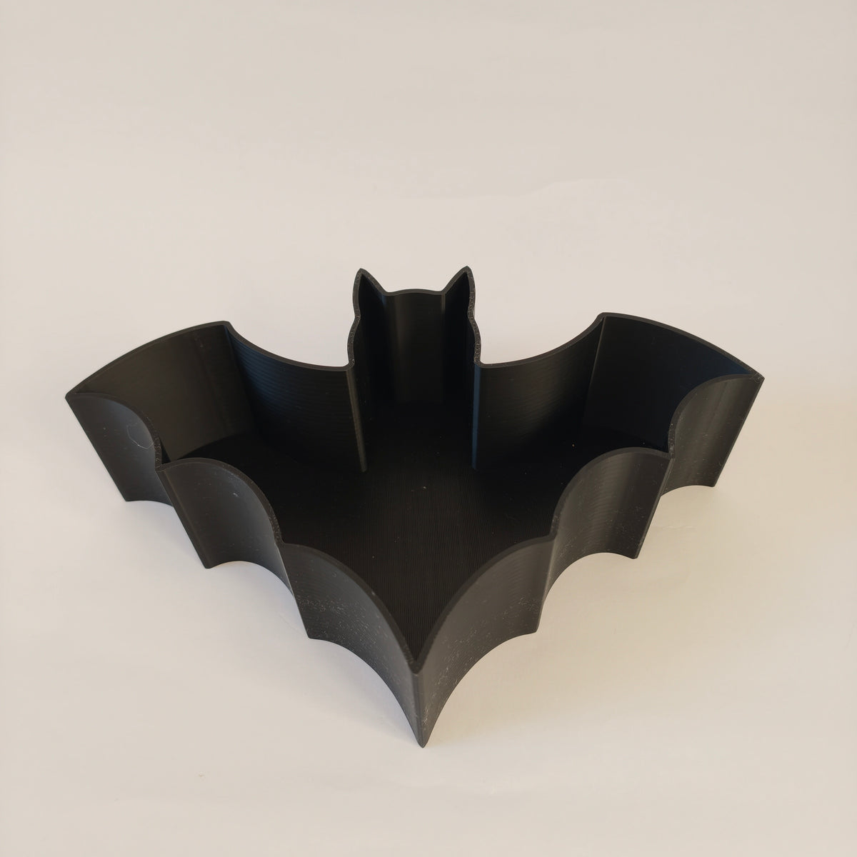 Bat sand bath